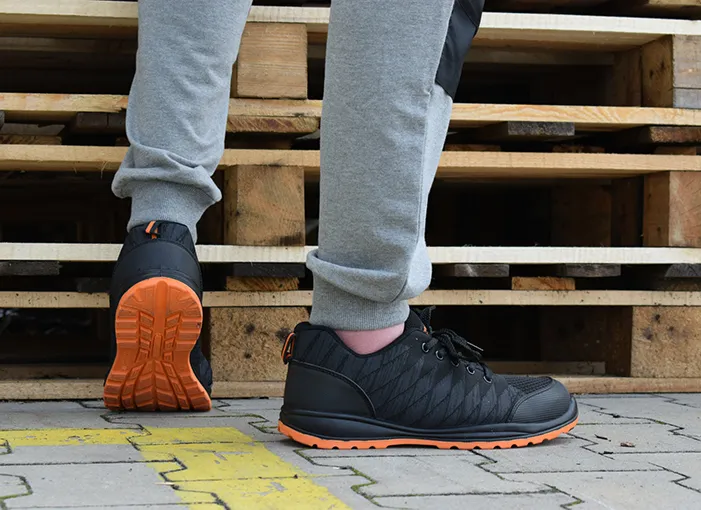 BTex Black SB - Pracovná športová poltopánka